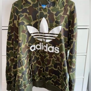 Adidas Camo Hoodie Size (XL)